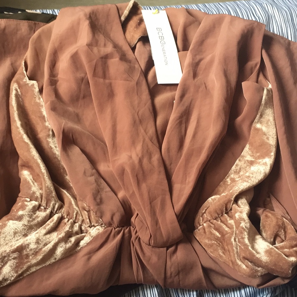 BCBG Dress. - Picture 7 of 7